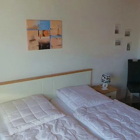 Ferienhaus Ziegler 펜션 *